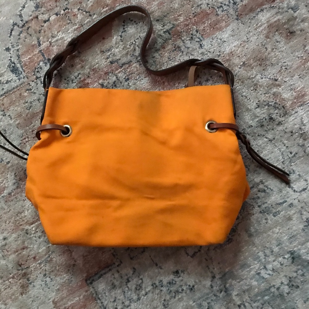 Dooney & Bourke - Picture 3 of 6